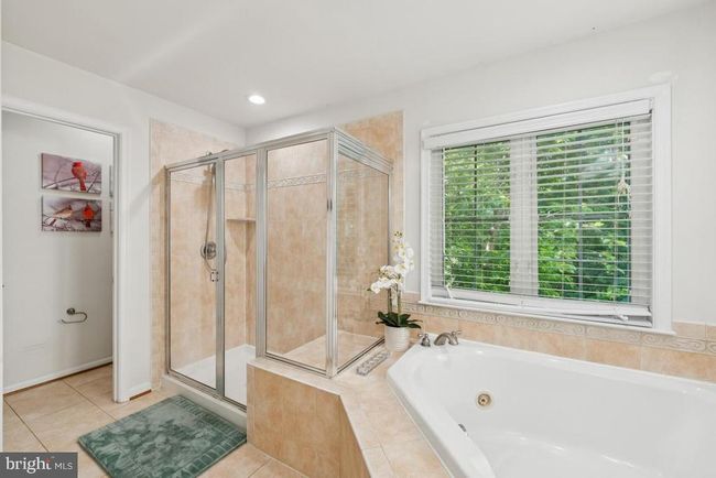 8411 Whitehaven Ct, House other with 6 bedrooms, 5 bathrooms and null parking in LORTON VA | Image 22