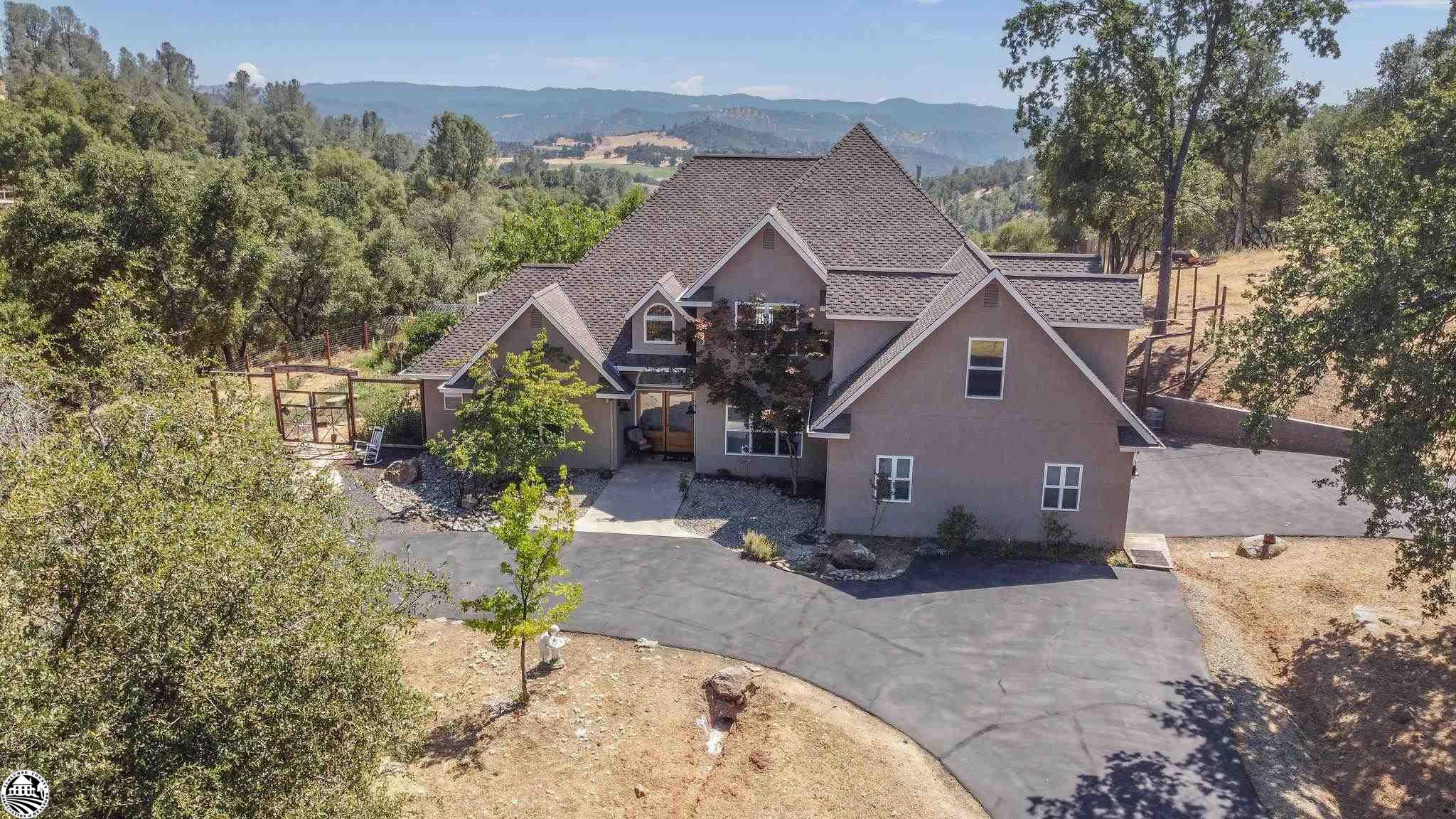 18051 Yosemite Rd, For Sale in Tuolumne Zoocasa