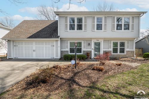724 Eldridge St, Lawrence, KS, 66049-3705 | Card Image