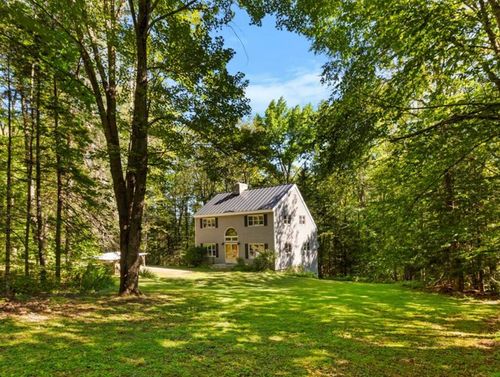 40 Middle Rd, Weston, VT, 05161 | Card Image