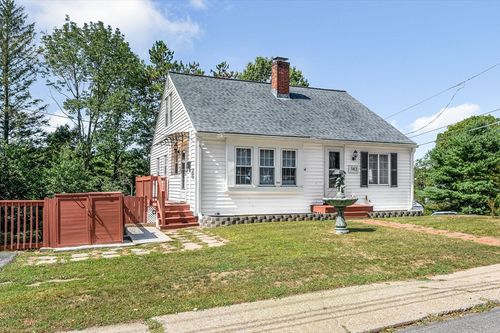 143 Leamy St, Gardner, MA, 01440-2851 | Card Image