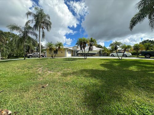 2085 Se Hanford Rd, Port St Lucie, FL, 34952-8863 | Card Image