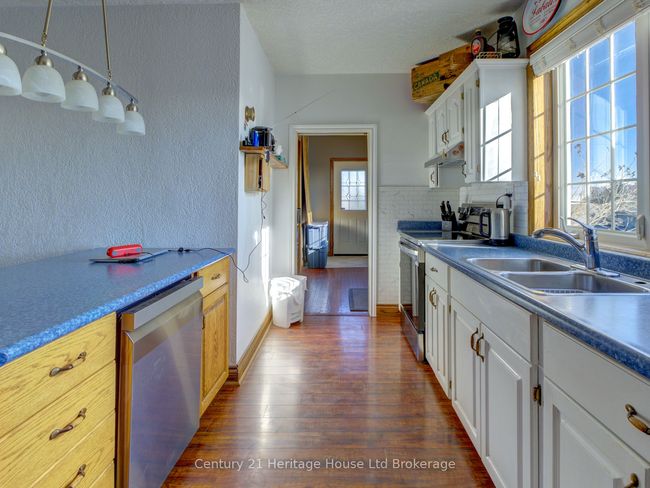 474593 Dodge Line, House other with 2 bedrooms, 2 bathrooms and 10 parking in Beachville ON | Image 14