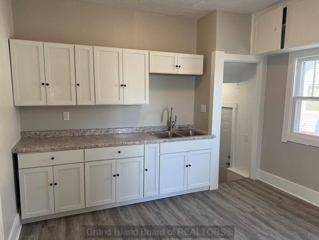 1615 W 7 St, House other with 4 bedrooms, 2 bathrooms and 1 parking in Hastings NE | Image 9