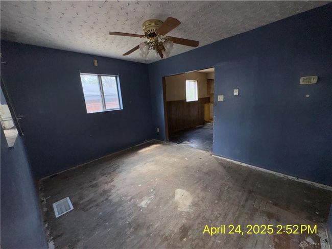 5638 Kitridge Rd, House other with 2 bedrooms, 1 bathrooms and null parking in Dayton OH | Image 5