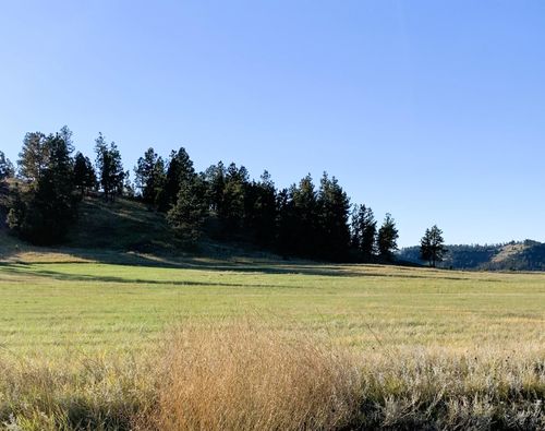 E6 Soaring Eagle Rd, Hulett, WY, 82720 | Card Image
