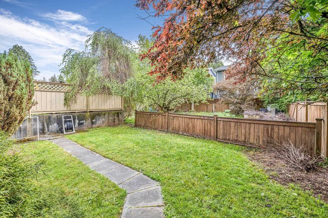 34128 Larch Street, House other with 4 bedrooms, 4 bathrooms and 4 parking in Abbotsford BC | Image 22