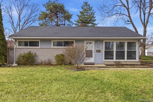 125 Sheffield Dr, Troy, MI, 48083-1073 | Card Image