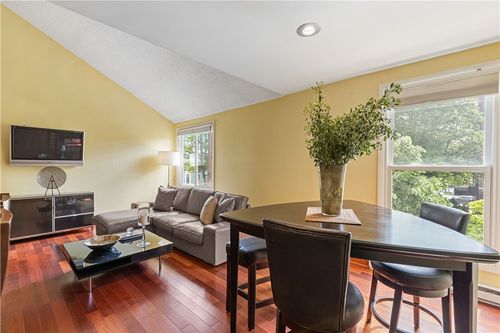 52-388 S Main St, Providence, RI, 02903-2957 | Card Image