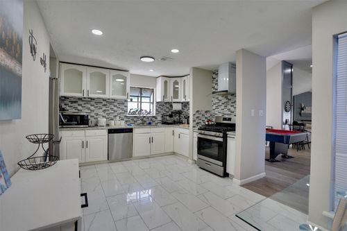 4010 Oak Terrace Ct, Houston, TX, 77082-4043 | Card Image