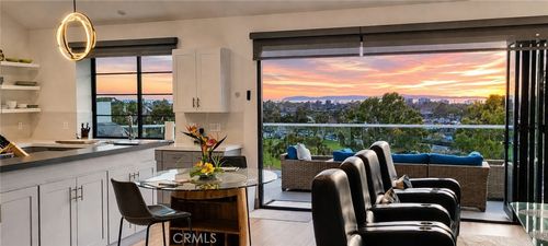 12-17 Monaco, Newport Beach, CA, 92660-6820 | Card Image