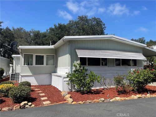 28-4747 Oak Crest Rd, Fallbrook, CA, 92028-9085 | Card Image