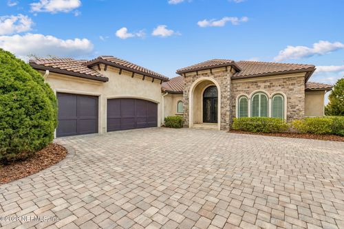 5226 Commissioners Dr, Jacksonville, FL, 32224-0885 | Card Image