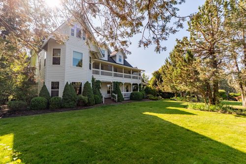 69150 Butcher Block Blvd, Sisters, OR, 97759-9762 | Card Image