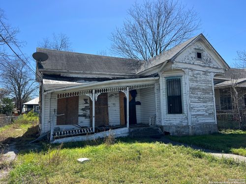 806 Burleson, San Antonio, TX, 78202-1215 | Card Image