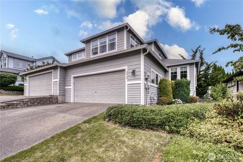 9640 Long Point Ln Nw, Silverdale, WA, 98383-8314 | Card Image