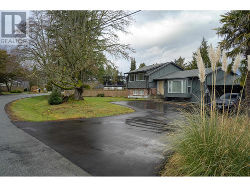 5153 Cliff Dr, Delta, BC, V4M2C4 | Card Image