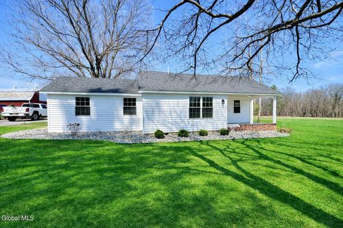 675 Macelroy Rd, Clifton Park, NY, 12065 | Card Image
