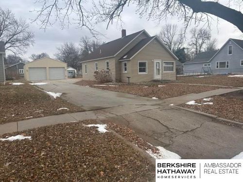 428 N 8th St, Loup City, NE, 68853-8057 | Card Image