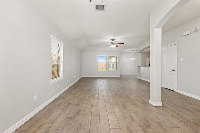 3010 Lockeridge Village Dr, House other with 3 bedrooms, 2 bathrooms and 2 parking in Spring TX | Image 14