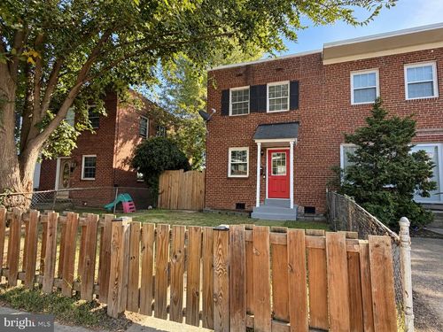 3753 Mark Dr, ALEXANDRIA, VA, 22305-2426 | Card Image
