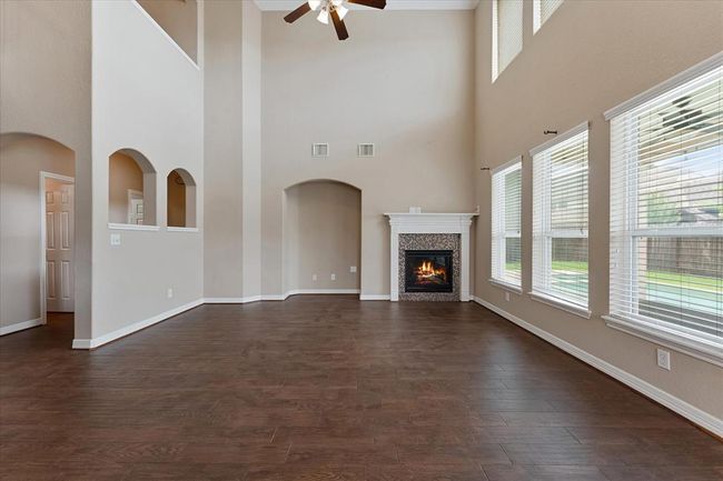 23918 Windsor Canyon Ct, House other with 4 bedrooms, 5 bathrooms and 2 parking in Spring TX | Image 5
