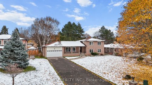 5 Mckee Dr S, Caledon East, ON, L7C1G8 | Card Image