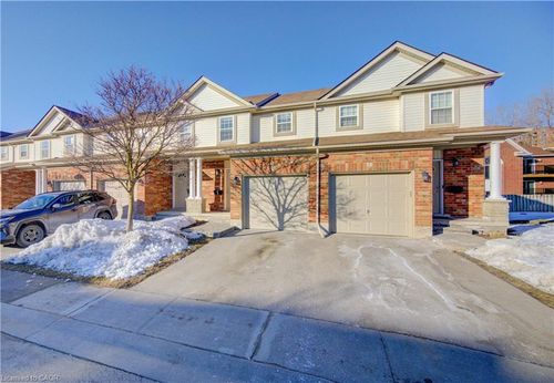 27-400 Wilson Ave, Kitchener, ON, N2C2S1 | Card Image