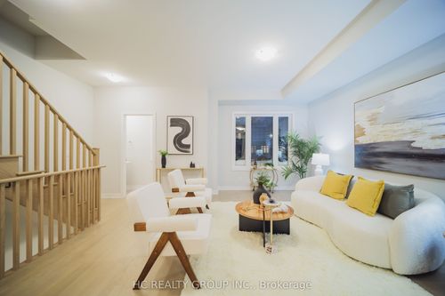 46 York Downs Blvd, Markham, ON, L6C3M6 | Card Image