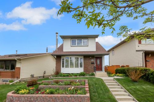 1296 Berkley Drive Nw, Calgary, AB, T3K1S9 | Card Image