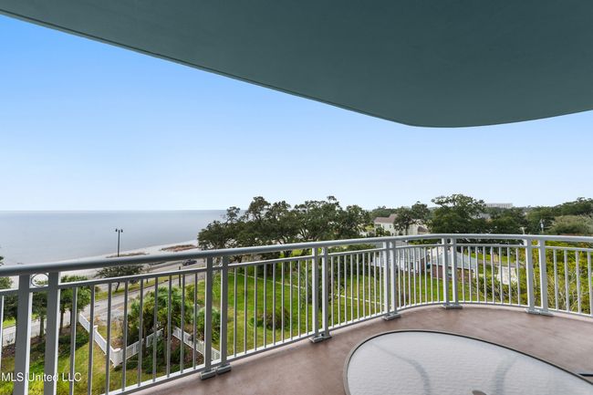 Main balcony | Image 43
