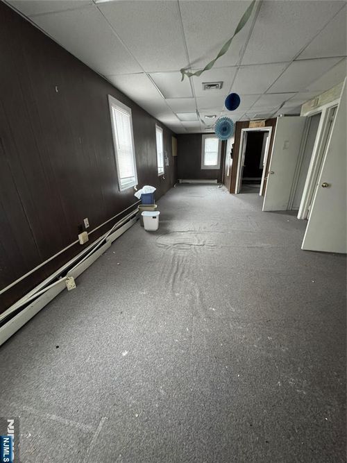 145-147 Washington Avenue, Bergenfield, NJ, 07621 | Card Image