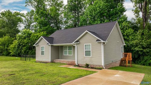 47 Wells St, Rainsville, AL, 35986-4790 | Card Image