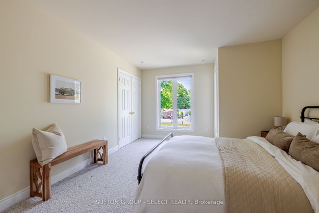 7474 Riverside Dr, House other with 3 bedrooms, 2 bathrooms and 6 parking in Port Franks ON | Image 26