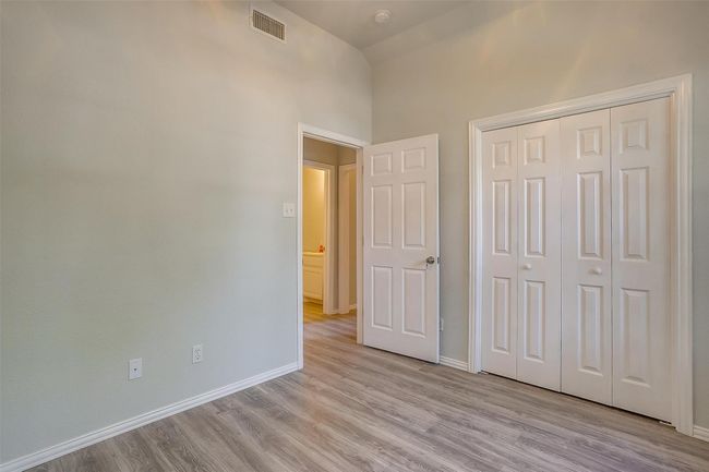 692 High Crest Dr, House other with 3 bedrooms, 2 bathrooms and null parking in Azle TX | Image 29