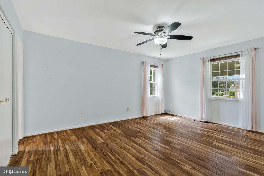Residential in HERNDON 3