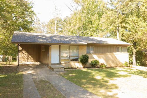 26 Greenway Dr, Little Rock, AR, 72209-2105 | Card Image