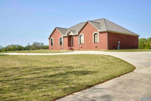 18707 Tillman Mill Rd, Athens, AL, 35614-5006 | Card Image
