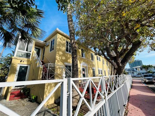 1a-7501 Byron Ave, Miami Beach, FL, 33141 | Card Image