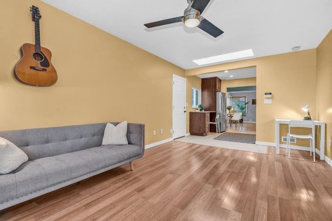 3356 Edinburgh St, House other with 2 bedrooms, 2 bathrooms and 4 parking in Port Coquitlam BC | Image 11