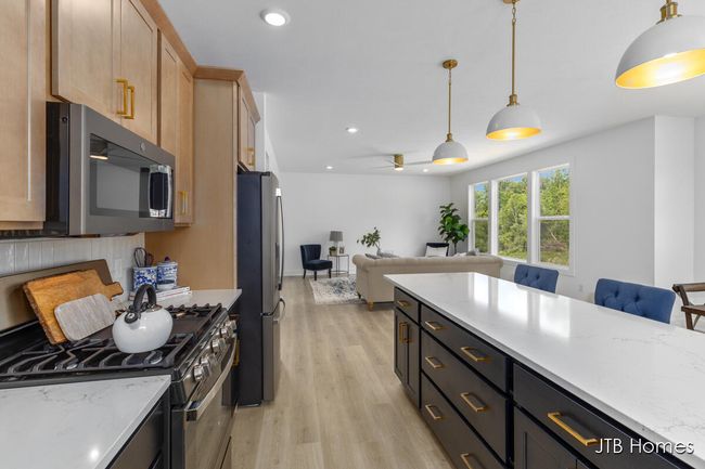 5899 Valley Point Dr Se, House other with 4 bedrooms, 3 bathrooms and null parking in Caledonia MI | Image 6