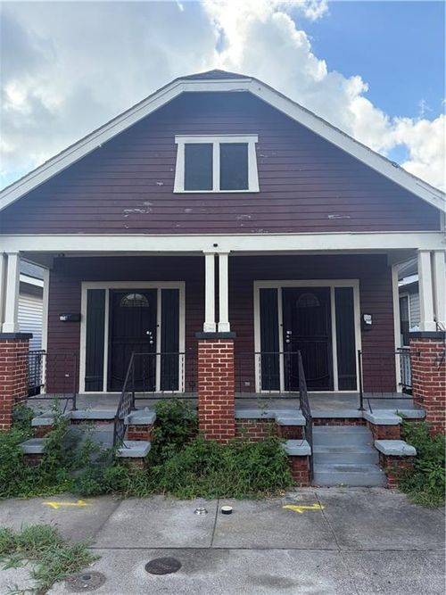 1025 27 Lamanche Street, New Orleans, LA, 70117 | Card Image