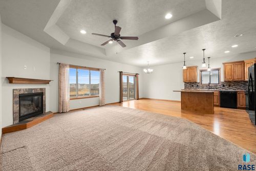 210 S Heritage Rd, Brandon, SD, 57005-3038 | Card Image