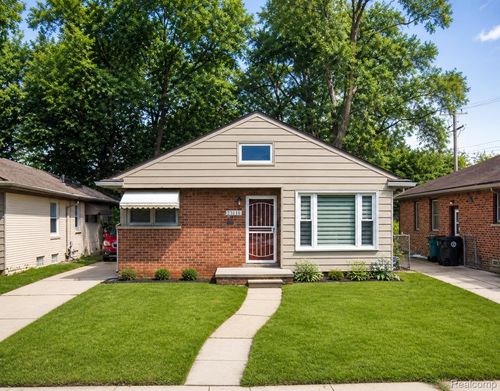23830 Morton Street, Oak Park, MI, 48237 | Card Image
