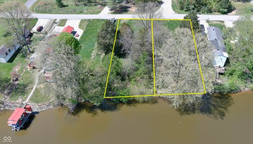 2727 Coventry Gardens Dr, North Vernon, IN, 47265-8720 | Card Image