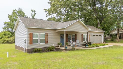 525 Patterson Rd, Savannah, TN, 38372-2289 | Card Image