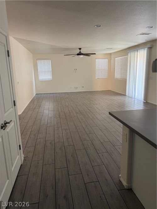812 Great Sky Ct, North Las Vegas, NV, 89084-2563 | Card Image