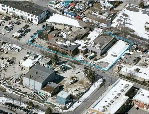 34-38 Industrial St, East York, ON, M4G1Y9 | Card Image