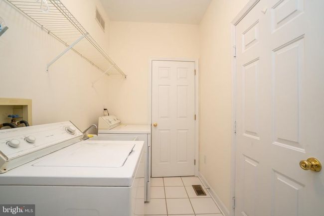 19 Shadow Dr, House other with 4 bedrooms, 3 bathrooms and null parking in PRINCETON JUNCTION NJ | Image 22
