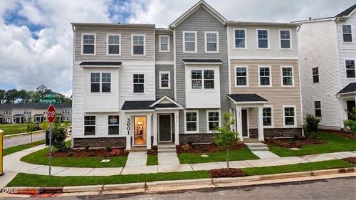 3001 Honeymyrtle Ln, Morrisville, NC, 27560-5275 | Card Image